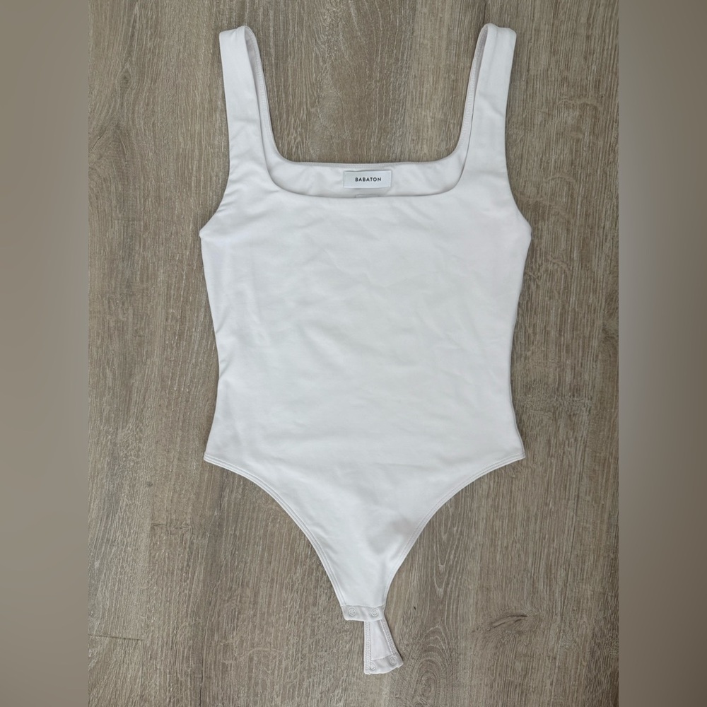 Aritzia Babaton Bodysuit, Size M, Matte Pearl